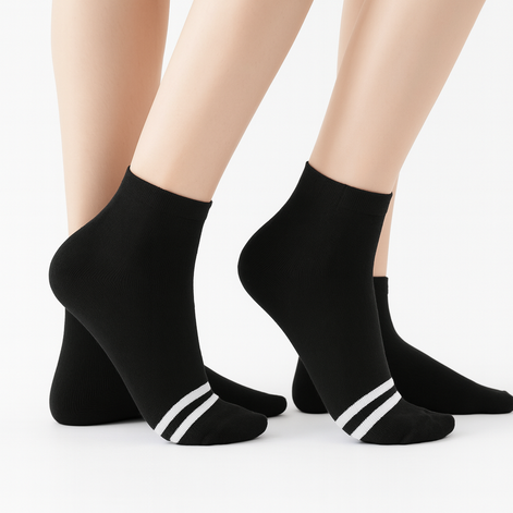 Yoga Socks with Five Toe Design – Non-Slip, Breathable & Comfortable by Wave & Hang