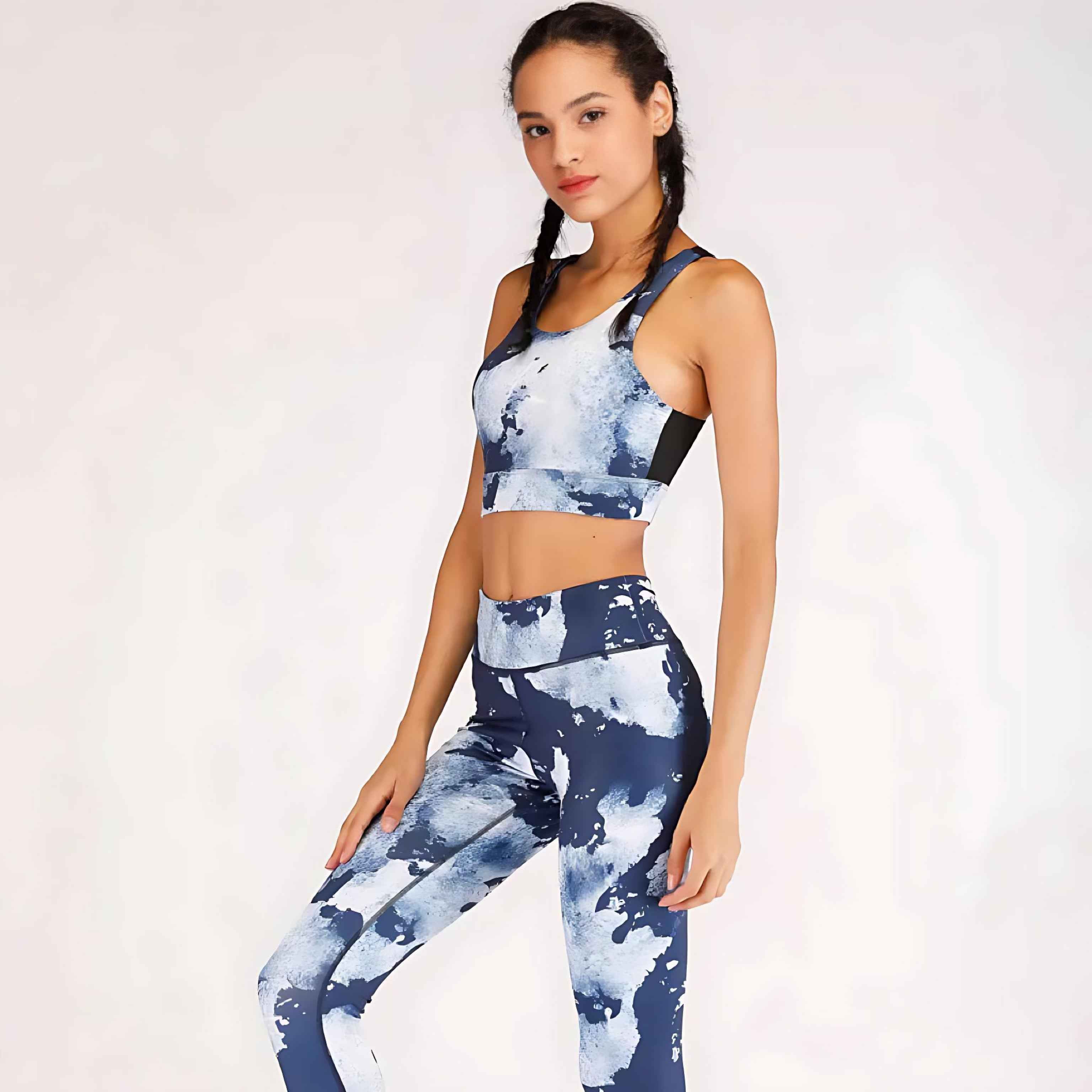 Women’s Ocean Print Yoga Set – 2-Piece Moisture-Wicking Workout Outfit for Gym, Running, and Fitness Training