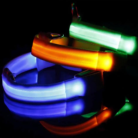 LED Adjustable Dog Collar – Waterproof Blinking Glow Safety Light for Pets by Wave & Hang